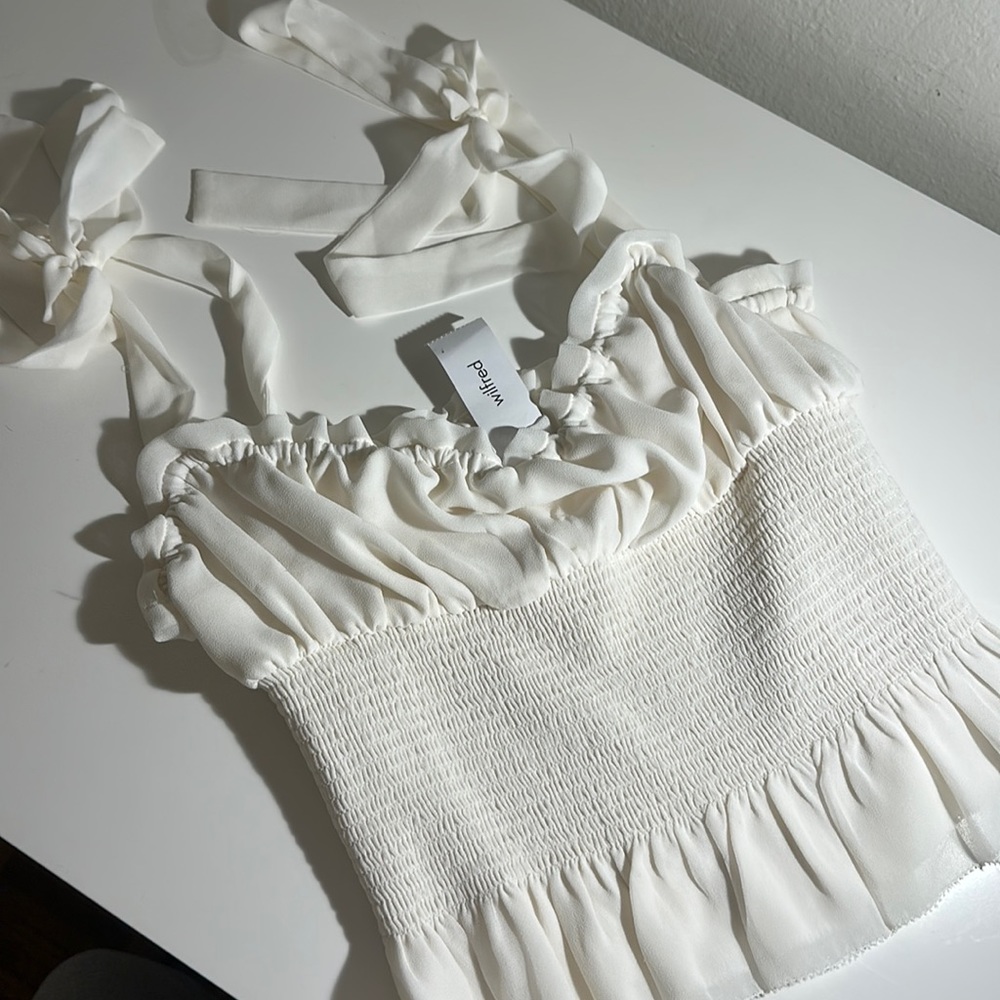 Wilfred Aritzia Size XS White Silk Top